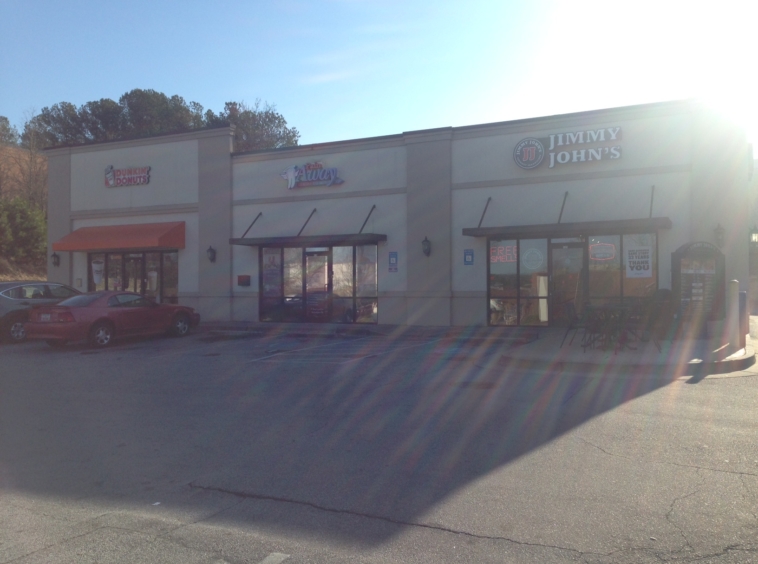The Shoppes at Cascade: 5626 Fulton Industrial Blvd SW, Atlanta, GA 30336 (CLOSED, Stratus Property Group)